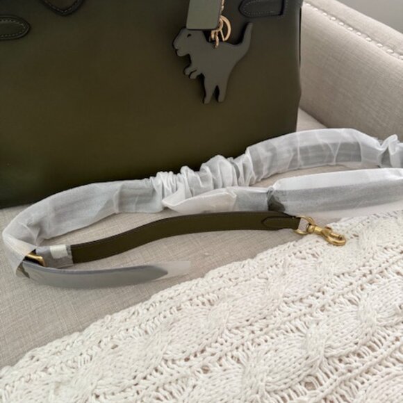 Coach Empire 40 Olive with Rexy Charm - Picture 9 of 16